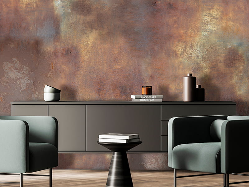Carta da parati materica in stile industrial, con texture intonaco e sfumature di grigio sporco